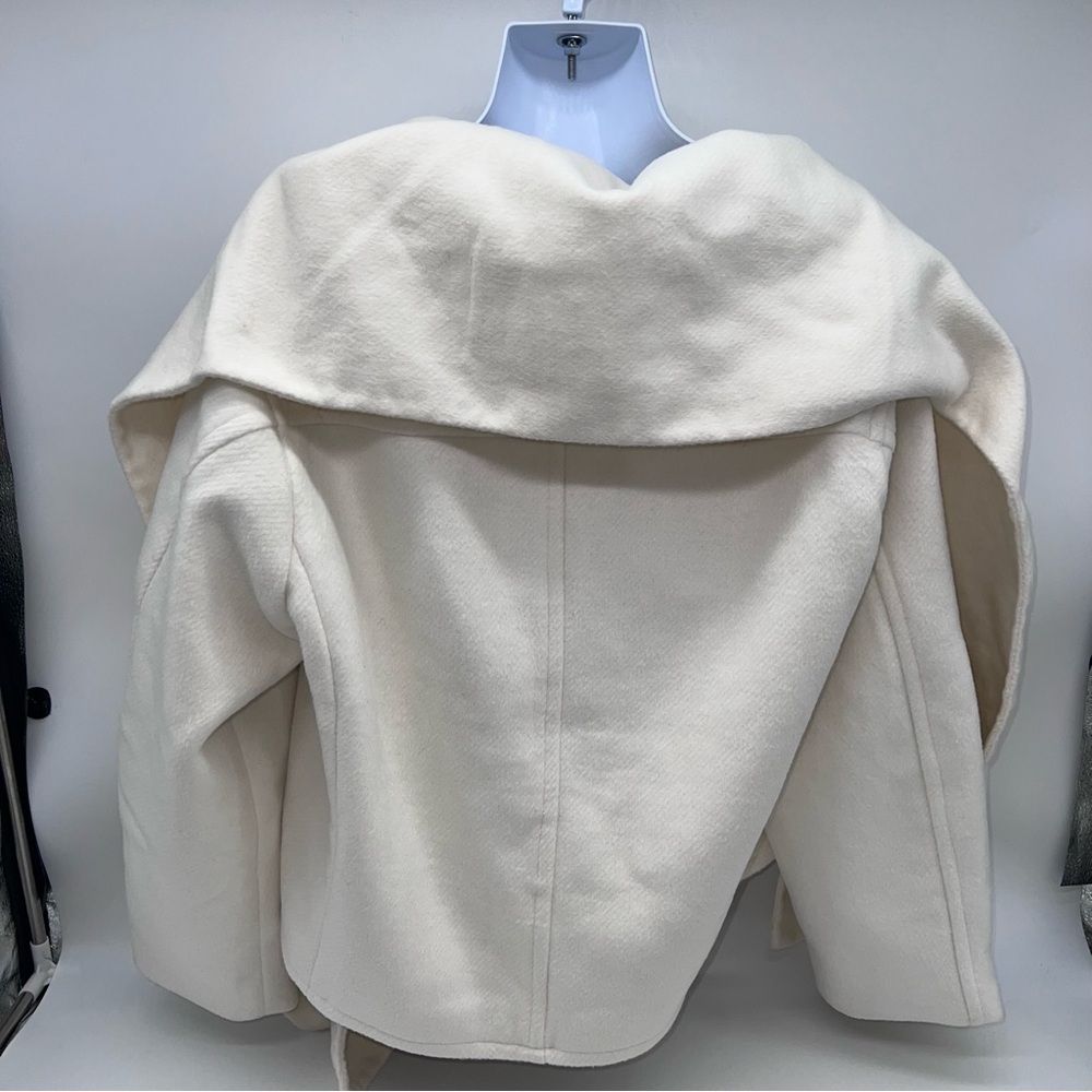 Abercrombie & Fitch Short Wool Blend Jacket w/Detachable Scarf Collar- size L - Picture 11 of 16